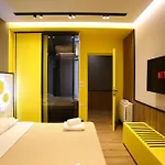 Imperial Visar Yellow Appartement *