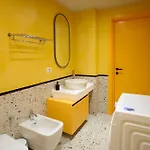 Imperial Visar Yellow 아파트 *