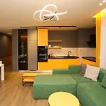 Imperial Visar Yellow