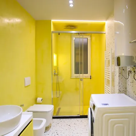 Apartment Imperial Visar Yellow *