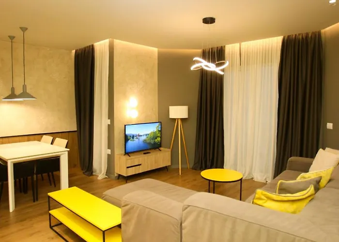 Apartament Imperial Visar Yellow *