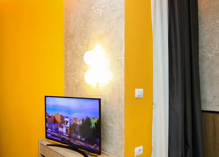 Imperial Visar Yellow * Wlora