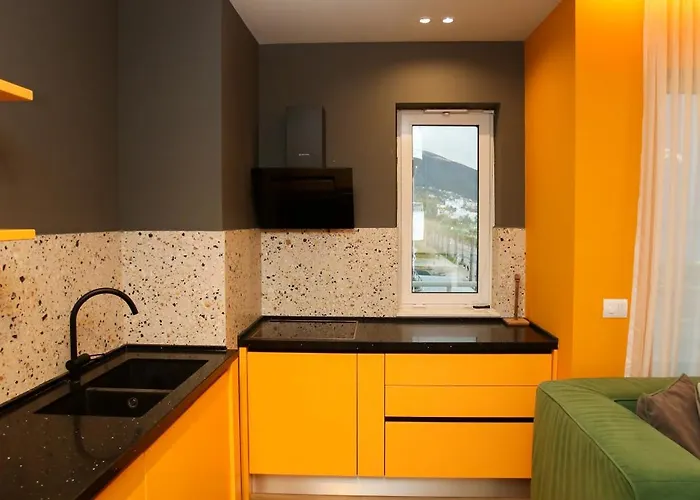 Imperial Visar Yellow *