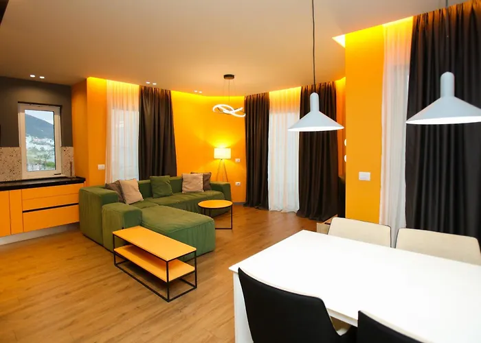 Imperial Visar Yellow Wlora